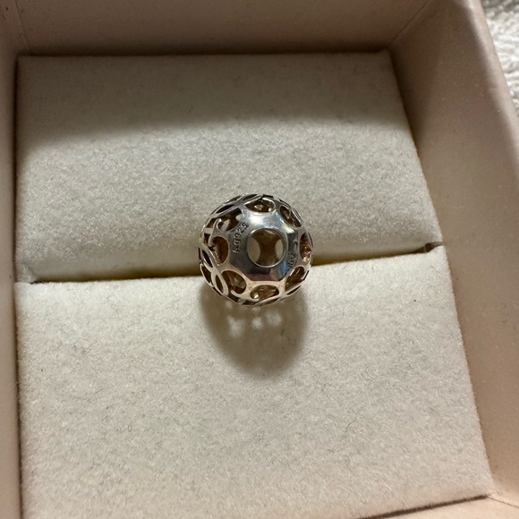 Pandora Charm, Openwork, Silver, retired - Picture 2 of 3